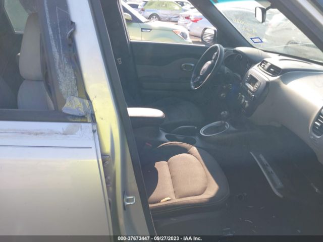 KNDJP3A52F7757249 KIA SOUL +