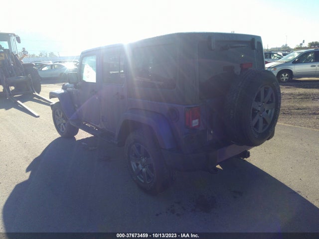 1C4BJWEG4JL907879 Jeep Wrangler Jk Unlimited Sahara