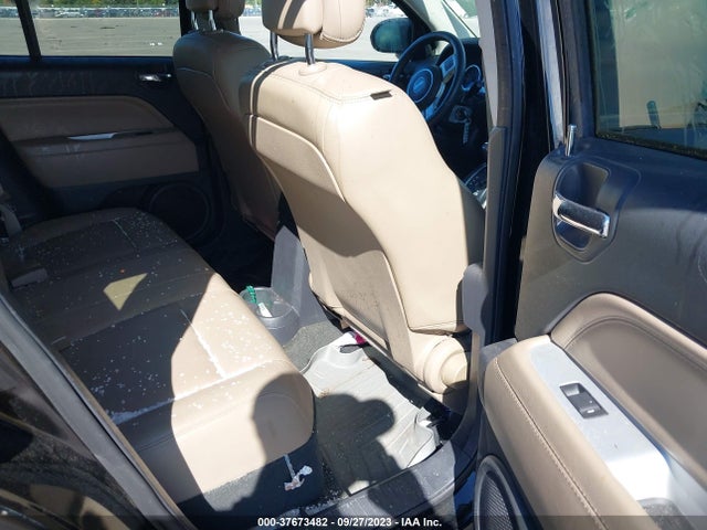 1C4NJDEB8GD795189 Jeep Compass High Altitude Edition