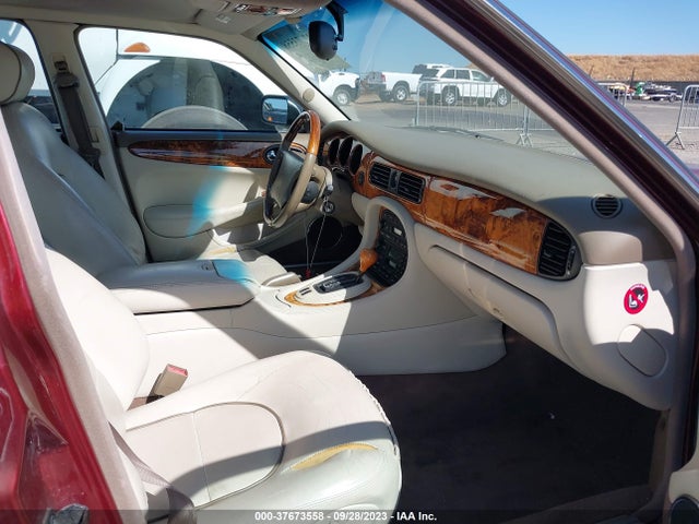 1999 JAGUAR XJ SAJKD6044XC873246 Photo 4