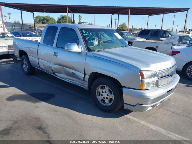 2001 CHEVROLET SILVERADO 1500 LS VIN: 2GCEC19VX11249915
