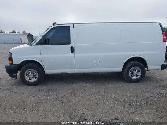 Chevrolet EXPRESS CARGO VAN 2019 1GCWGAFP8K1245156 Image 14