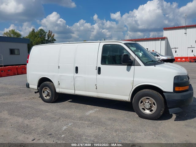 Chevrolet EXPRESS CARGO VAN 2019 1GCWGAFP3K1241449 Image 6
