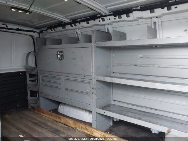 Chevrolet EXPRESS CARGO VAN 2019 1GCWGAFP3K1241449 Image 8