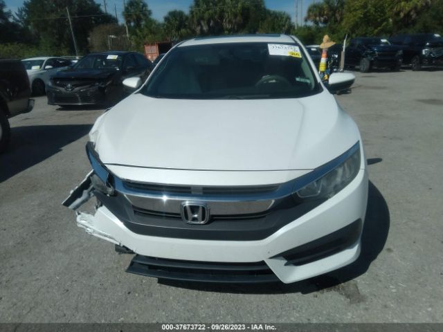 19XFC2F77GE013833 Honda Civic Sedan Ex