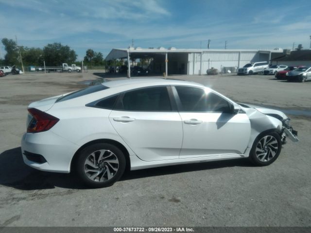 19XFC2F77GE013833 Honda Civic Sedan Ex