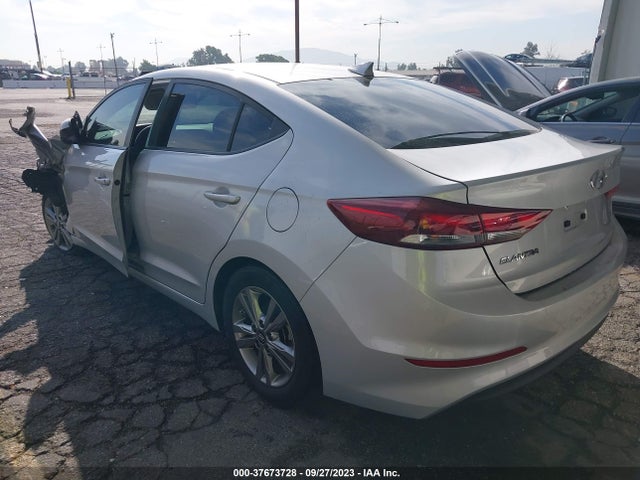 2018 HYUNDAI ELANTRA SEL VIN: KMHD84LF4JU501822