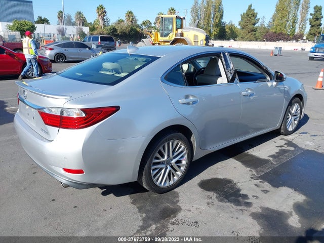 JTHBK1GG4F2182342 Lexus ES 350