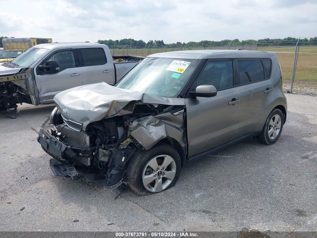 KIA Soul 2019 KNDJN2A27K7675629 Image 2