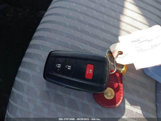 Toyota Prius Four 2016 JTDKARFU3G3025987 Image 11