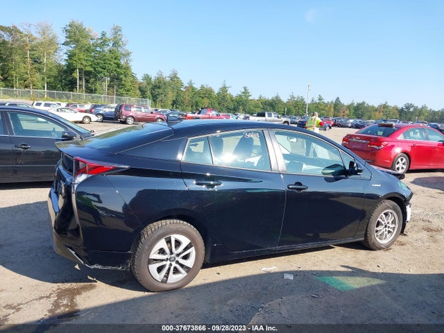 Toyota Prius Four 2016 JTDKARFU3G3025987 Image 14