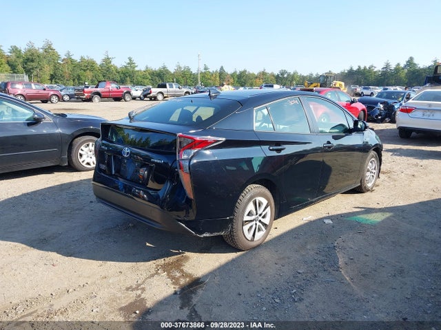 Toyota Prius Four 2016 JTDKARFU3G3025987 Image 4