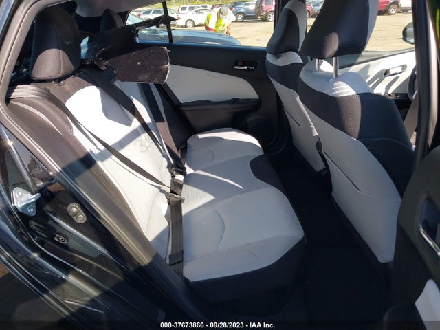 Toyota Prius Four 2016 JTDKARFU3G3025987 Image 8