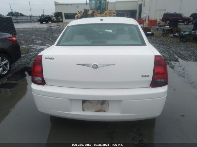 2006 CHRYSLER 300 VIN: 2C3KA43R36H434803