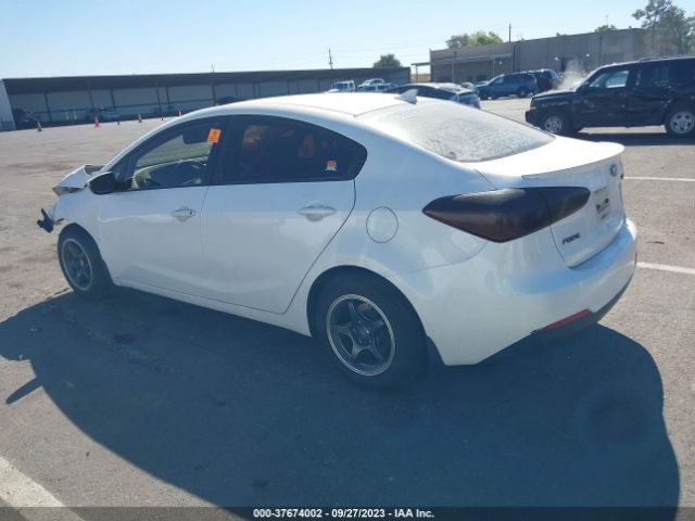 KNAFX4A62G5503880 KIA FORTE LX
