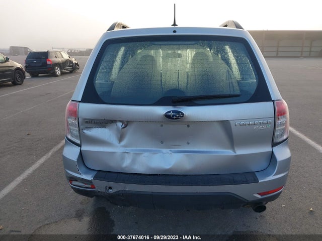 2013 SUBARU FORESTER 2.5X VIN: JF2SHABC1DH428084
