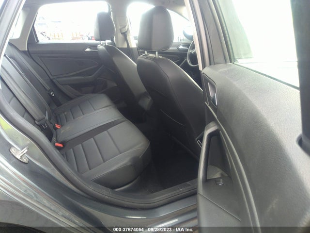 3VWC57BUXMM054171 Volkswagen Jetta S/se/r-line