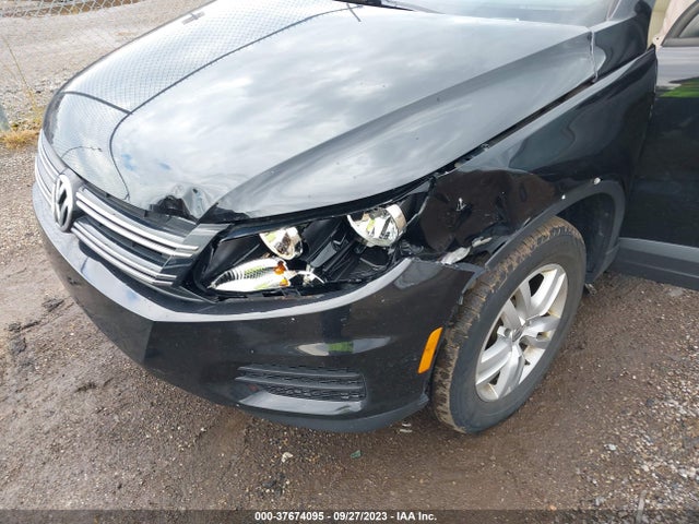 WVGBV7AX9GW606270 Volkswagen TIGUAN S