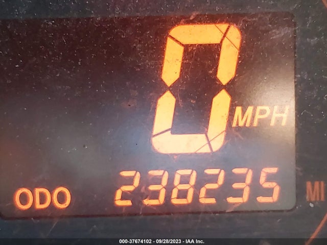 2011 SCION XB VIN: JTLZE4FE0B1120742