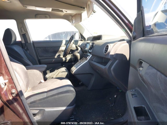 2011 SCION XB VIN: JTLZE4FE0B1120742
