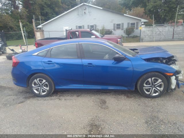 19XFC2F50GE057459 Honda Civic Sedan Lx
