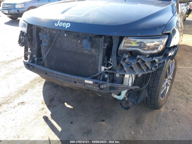 1C4RJEBGXJC197044 Jeep Grand Cherokee Limited