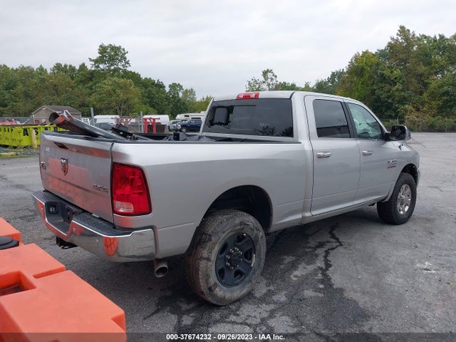 3C6UR5DL5JG349538 RAM 2500 Big Horn