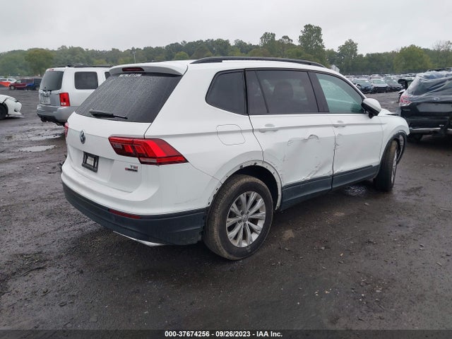 3VV0B7AX8JM107697 Volkswagen Tiguan 2.0t S