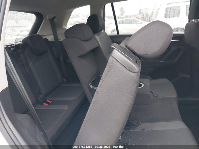 3VV0B7AX8JM107697 Volkswagen Tiguan 2.0t S