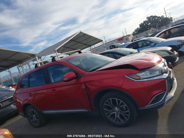 2017 MITSUBISHI OUTLANDER SE/SEL VIN: JA4AD3A30HZ013366