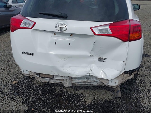 Toyota RAV4 2015 JTMRFREV0FD110644 Image 18