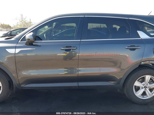 2022 KIA SORENTO LX VIN: 5XYRG4LC1NG086145