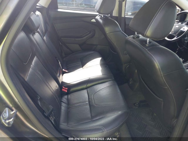 2014 FORD FOCUS SE VIN: 1FADP3K2XEL326946