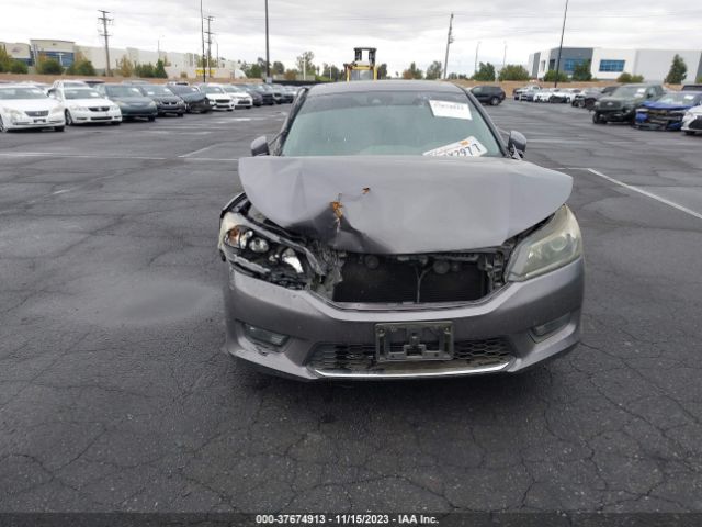 1HGCR2F88EA297002 Honda Accord Sedan Ex-l