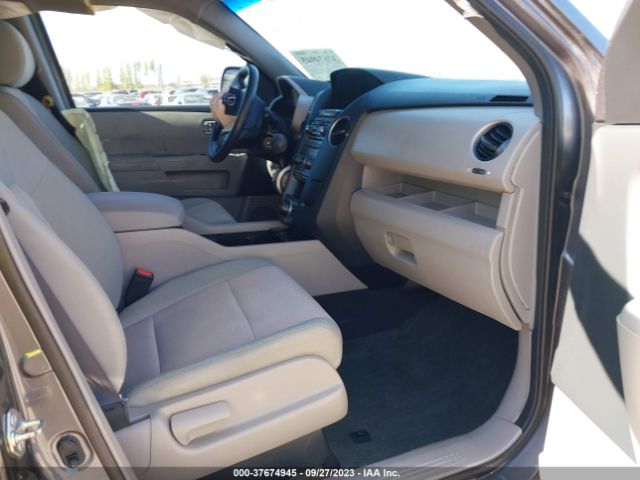 5FNYF3H30FB032636 Honda PILOT SE