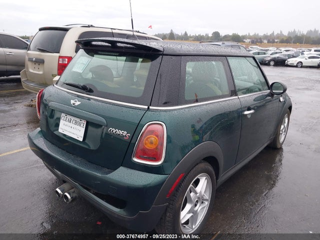 2010 MINI COOPER S WMWMF7C56ATZ71694 Photo 3