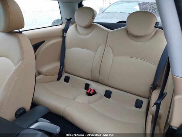 2010 MINI COOPER S WMWMF7C56ATZ71694 Photo 7