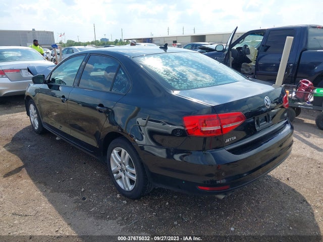 3VWLA7AJ9FM234652 Volkswagen Jetta Sedan 2.0l Tdi S