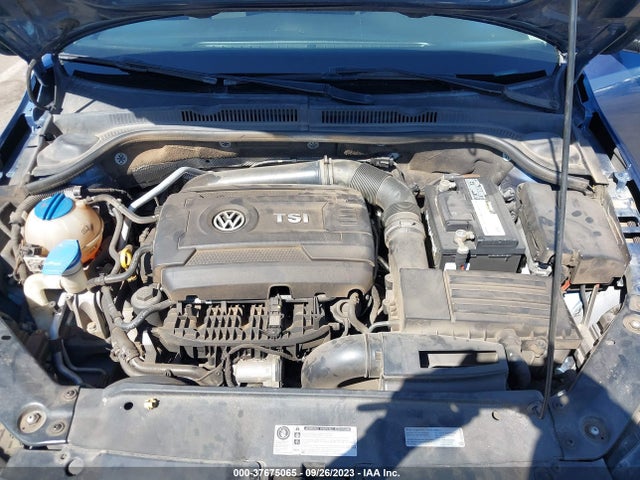 3VWD17AJXFM353797 Volkswagen Jetta Sedan 1.8t Se