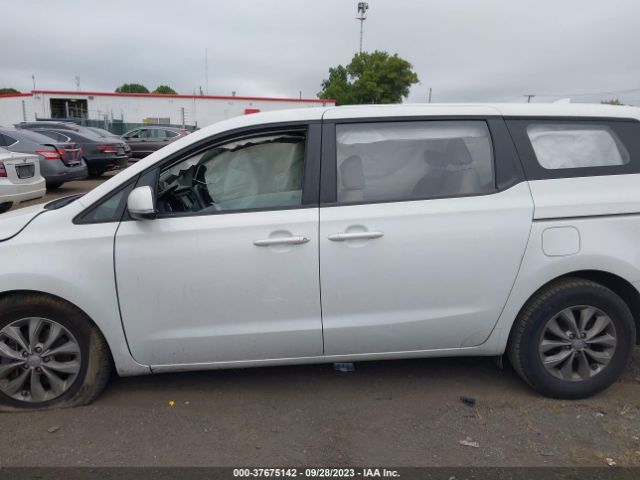 KNDMA5C17L6596130 KIA Sedona L