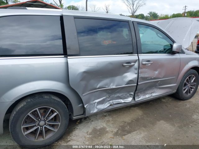 2C4RDGCG1GR383363 Dodge Grand Caravan Sxt Plus
