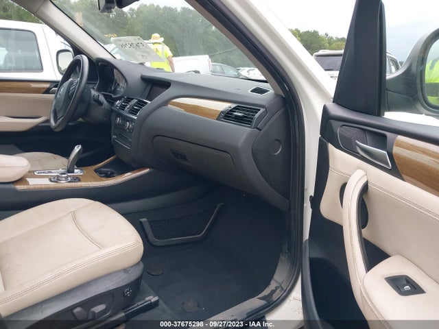 BMW X3 Xdrive28i 2014 5UXWX9C57E0D22192 Image 5