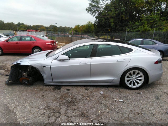 5YJSA1E20HF193446 Tesla Model S 100d/90d/75d/60d/p100d