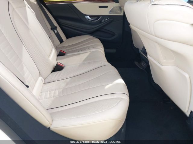 WDDUG8CB3FA171021 Mercedes-Benz S-class S 550