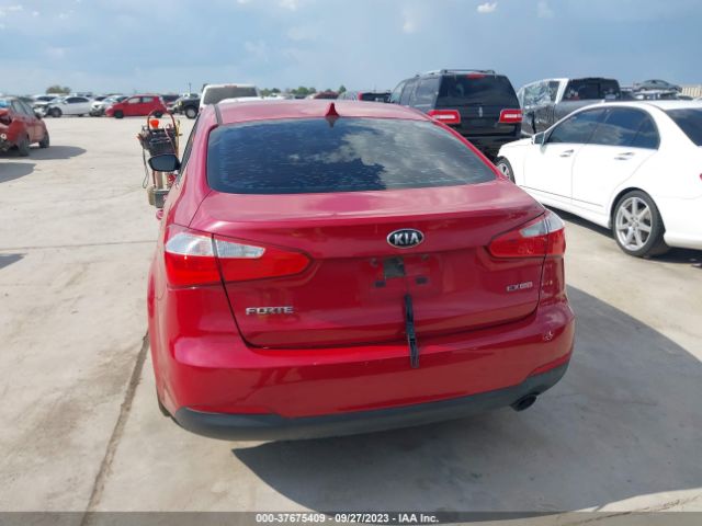 KNAFX4A8XF5320176 KIA FORTE EX