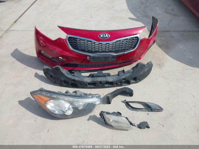 KNAFX4A8XF5320176 KIA FORTE EX