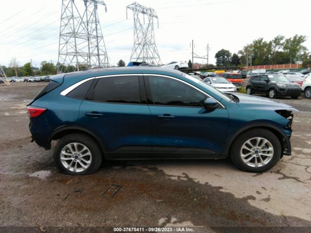 1FMCU0G65LUA85325 Ford ESCAPE SE