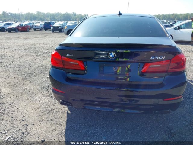 WBAJE7C54KG892640 BMW 5 Series 540i Xdrive