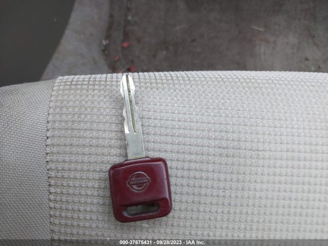 2004 NISSAN SENTRA 1.8S VIN: 3N1CB51D64L907238