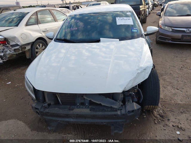 1VWAS7A31GC055563 Volkswagen Passat 1.8t S